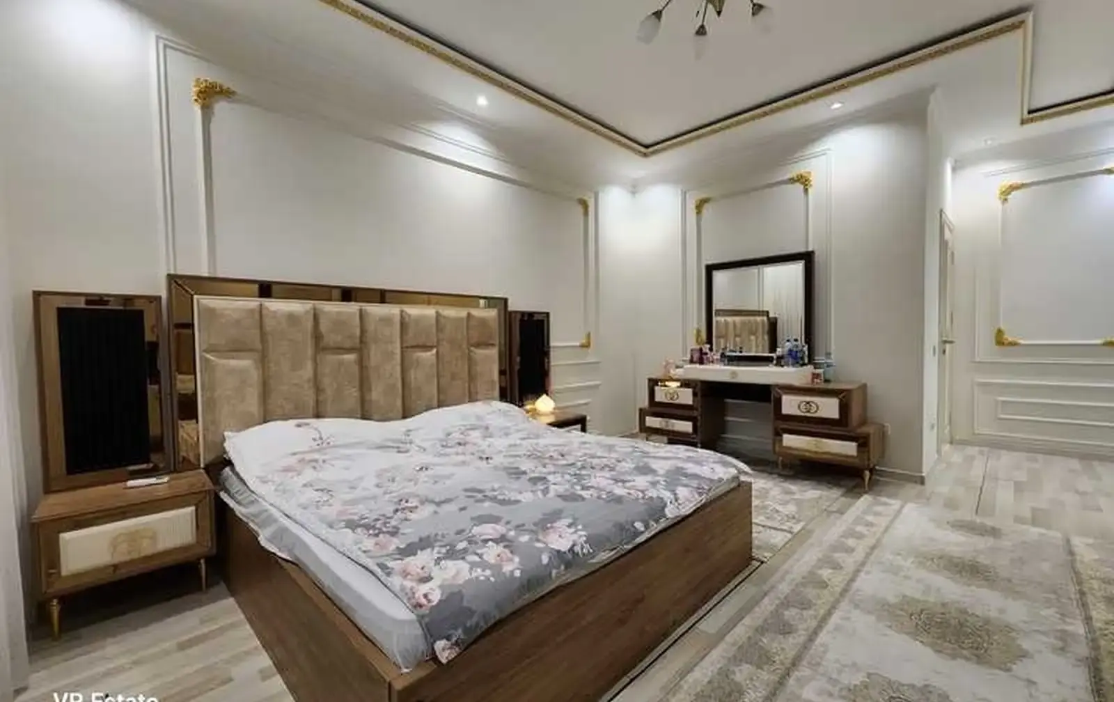 4-комн. квартира, 6 этаж, 164м², Шохмансур