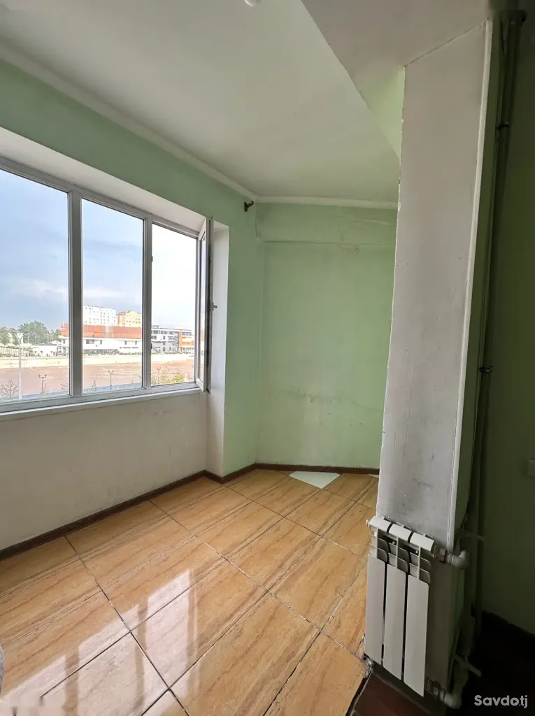 1-комн. квартира, 4 этаж, 54 м², 46й Микрорайон, Улица Сохили, Автосалон BMW, Район Фирдавси