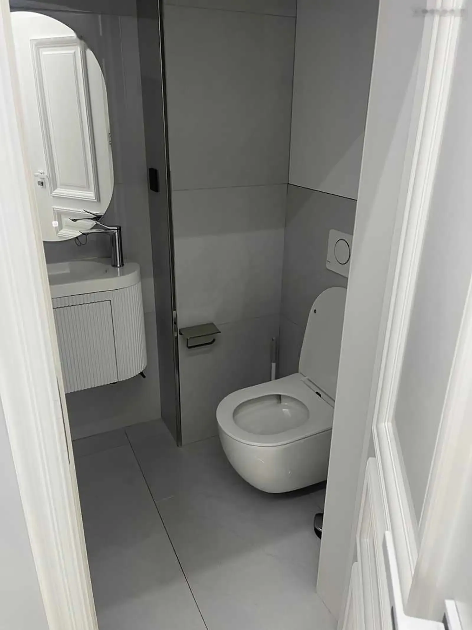 2-комн. квартира, 9 этаж, 68м², УВД — фото 11