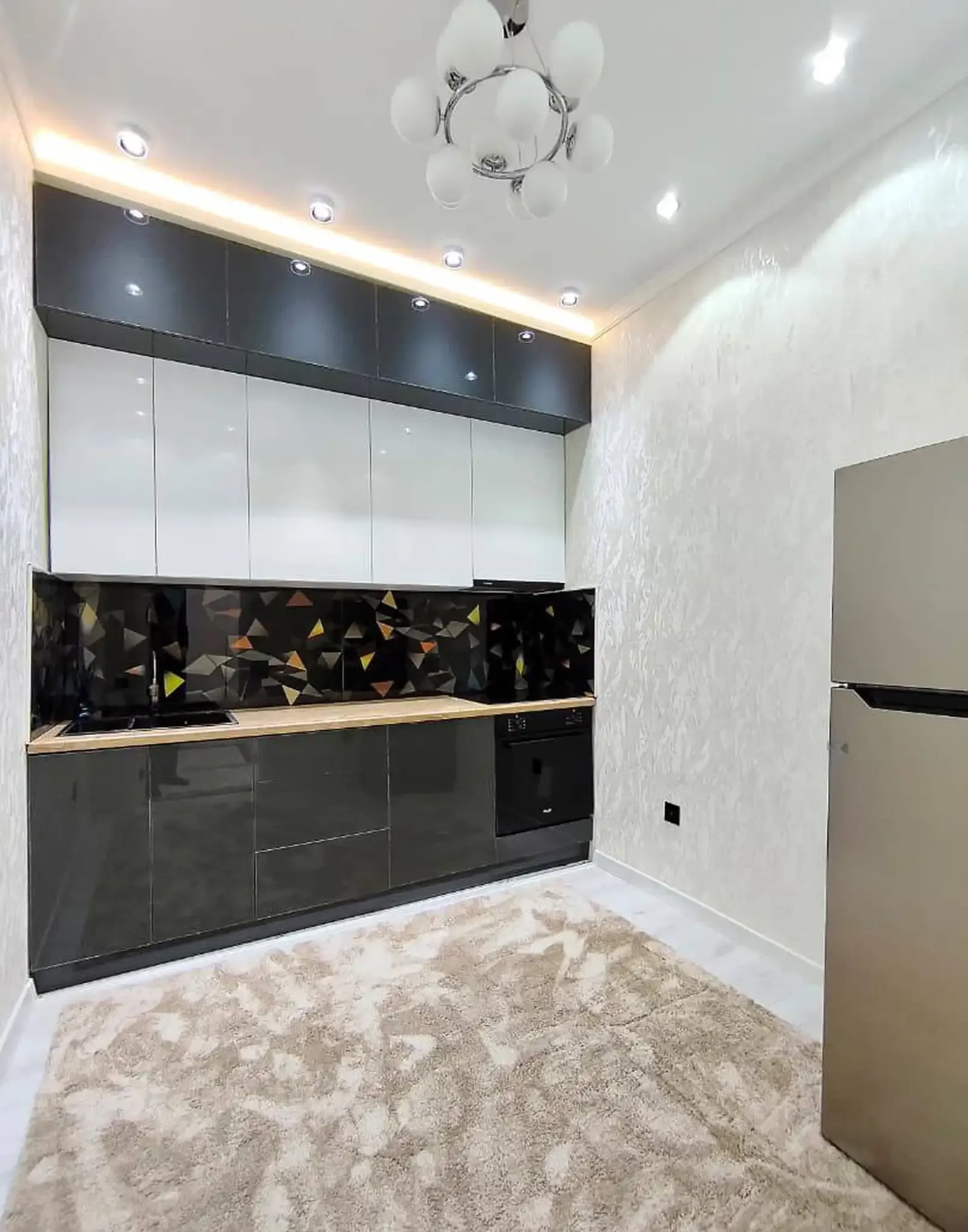 2-комн. квартира, 12 этаж, 68 м², Сино бари пайкар 112мкр — фото 3