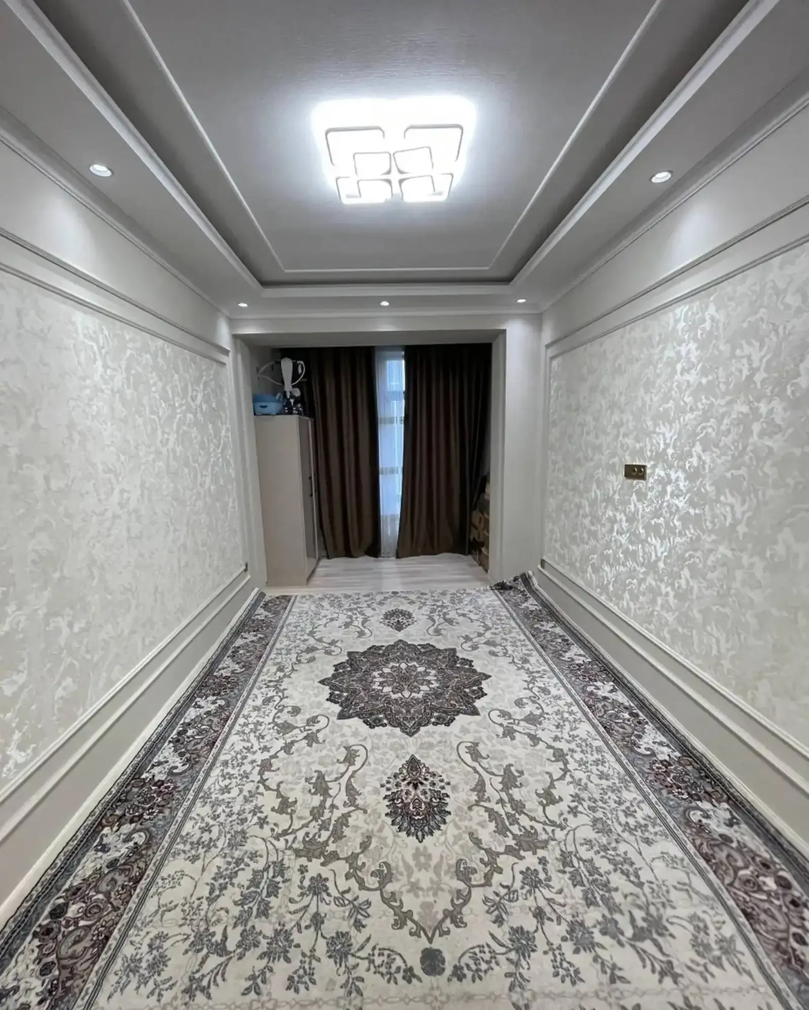 3-комн. квартира, 9 этаж, 116 м², Сомони — фото 2
