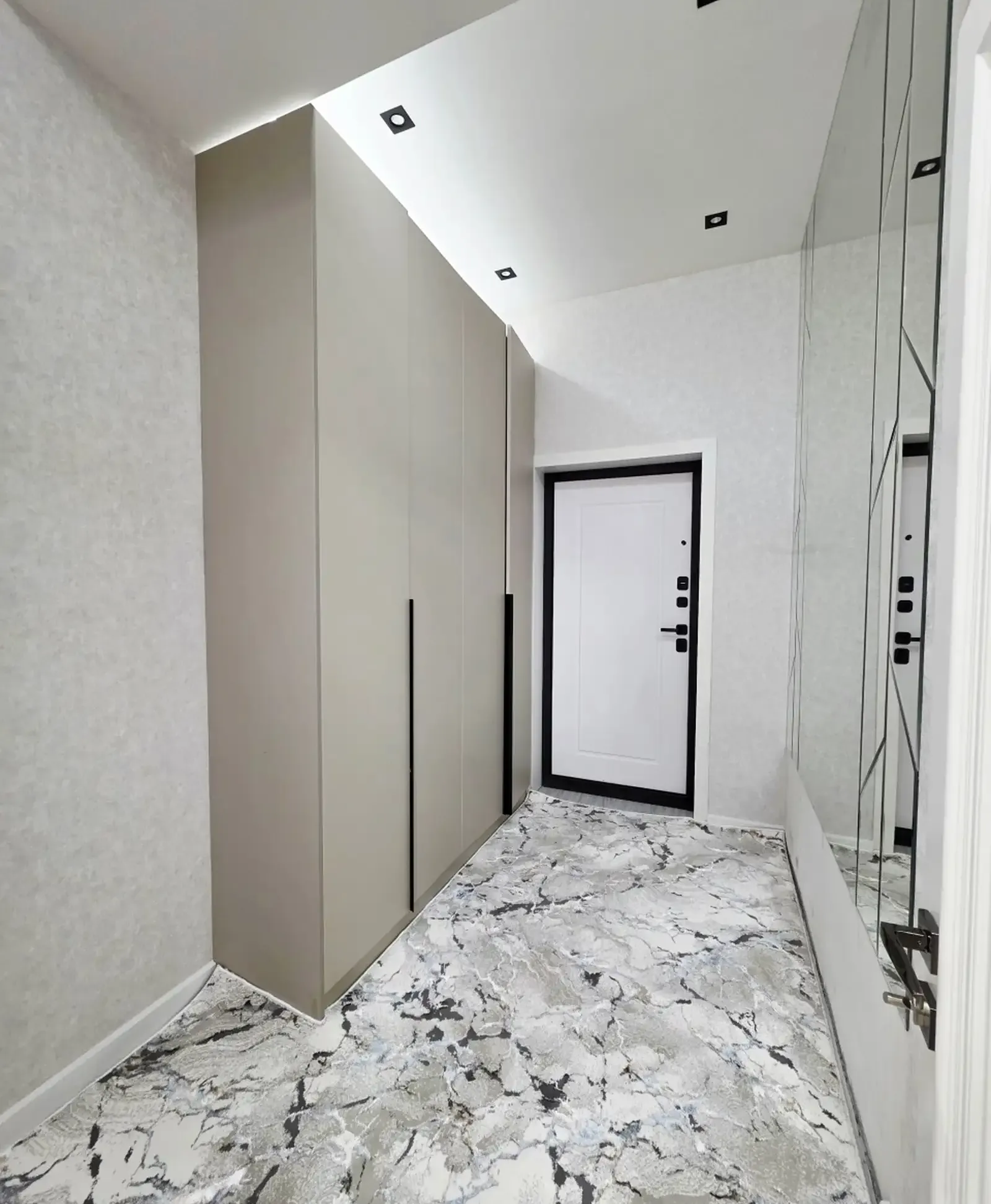 2-комн. квартира, 15 этаж, 46 м², 46мкр — фото 10