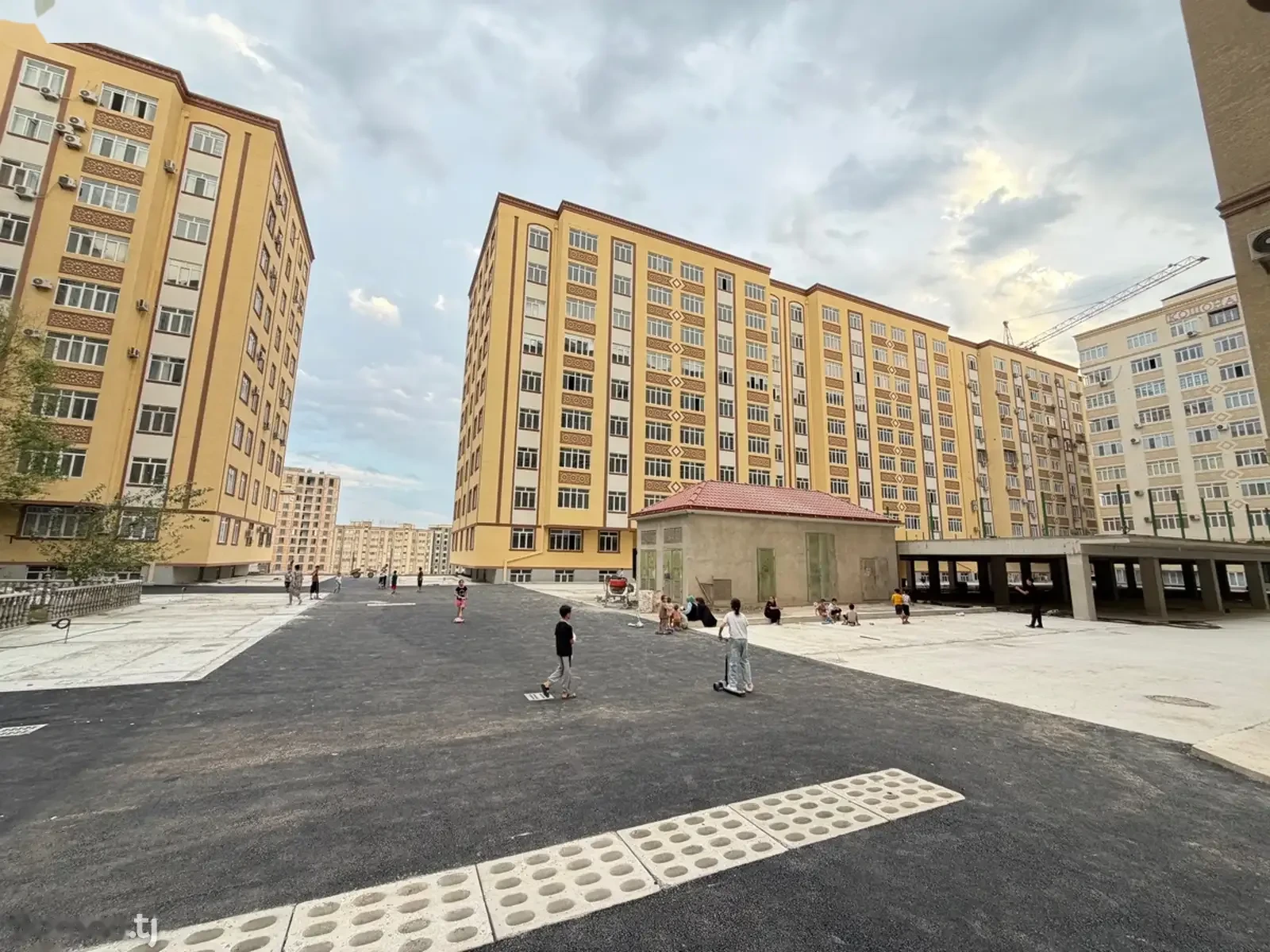 3-комн. квартира, 7 этаж, 70 м², 18 мкр кошона — фото 2