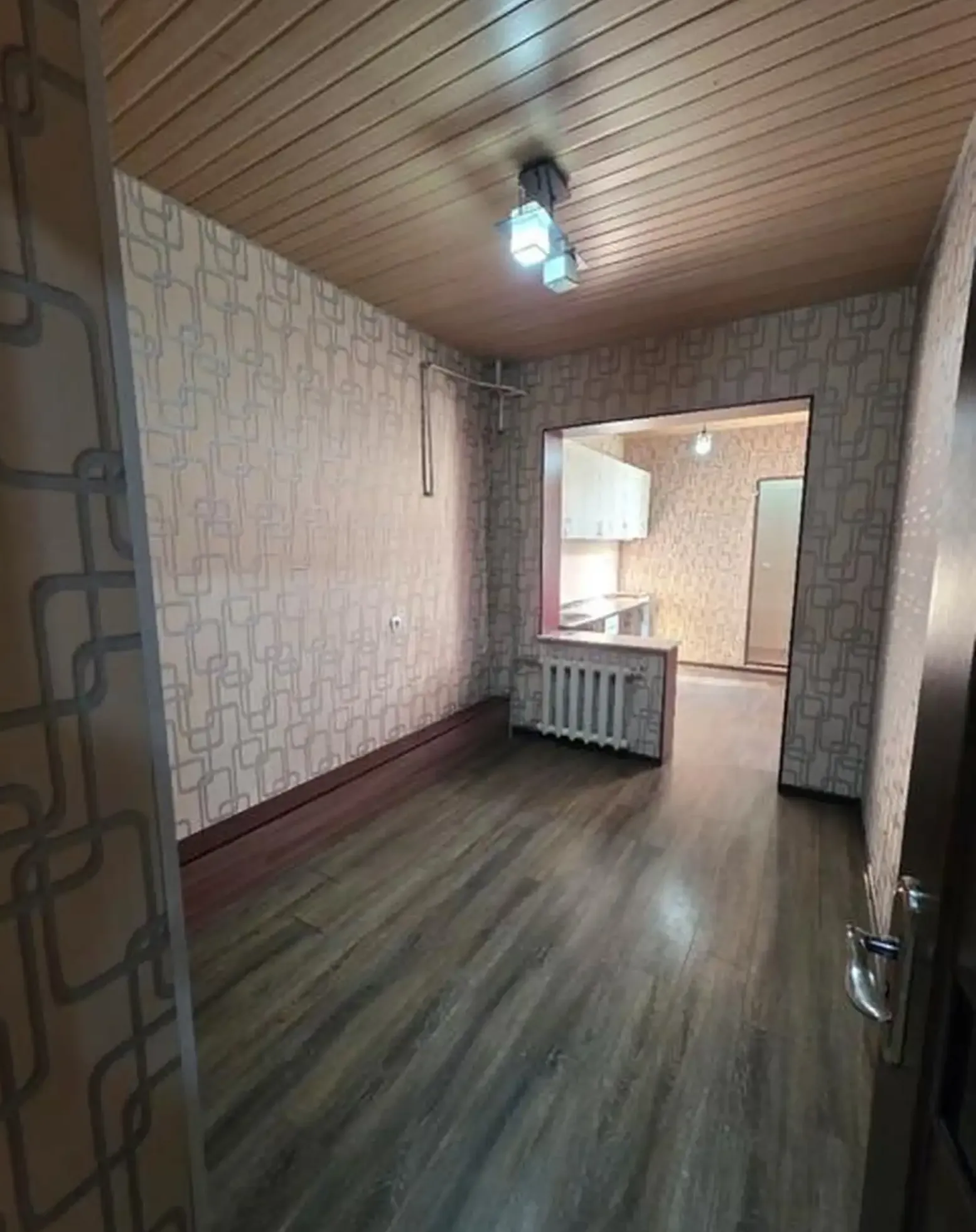 4-комн. квартира, 1 этаж, 104м², Сино