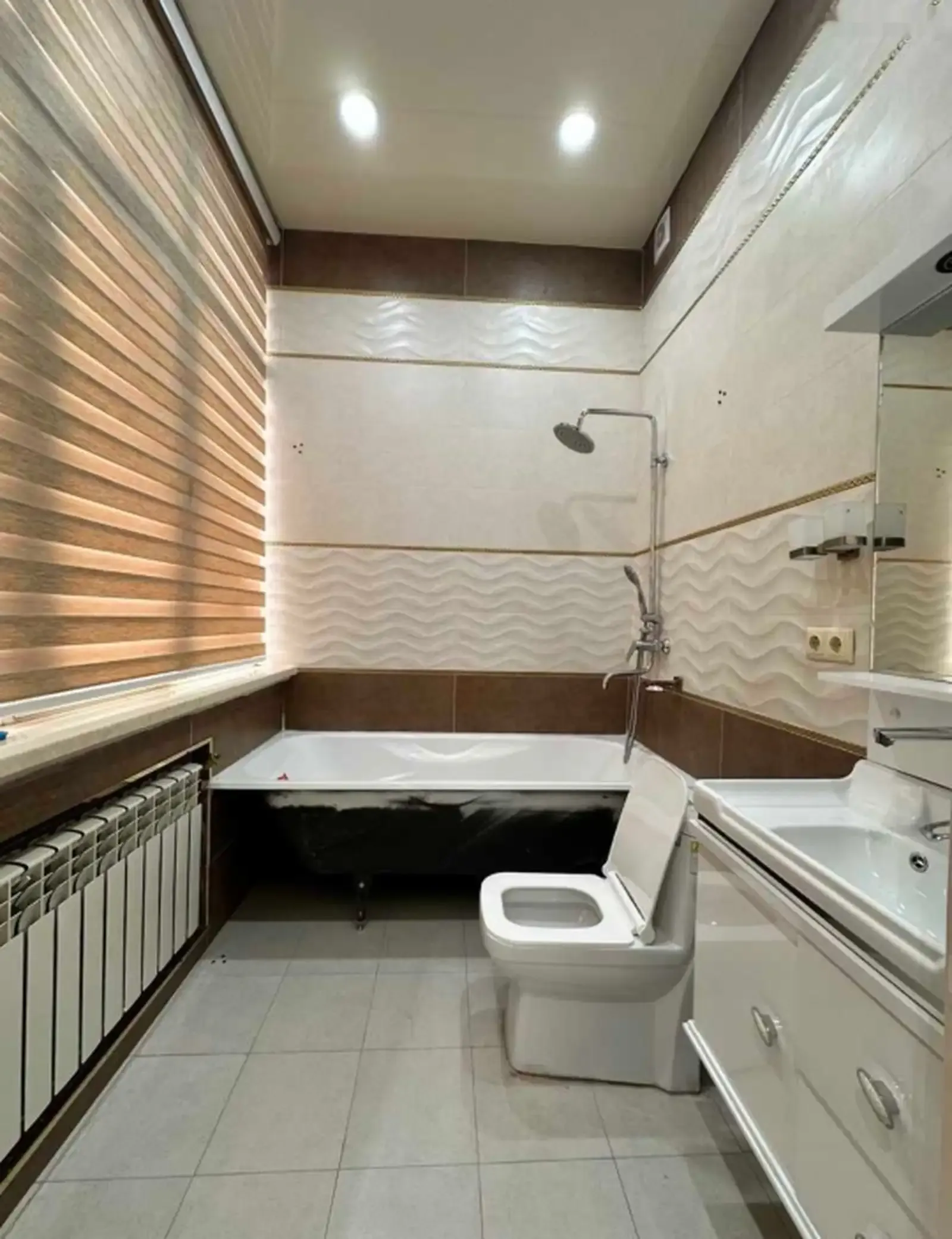 3-комн. квартира, 11 этаж, 140м², Сомони