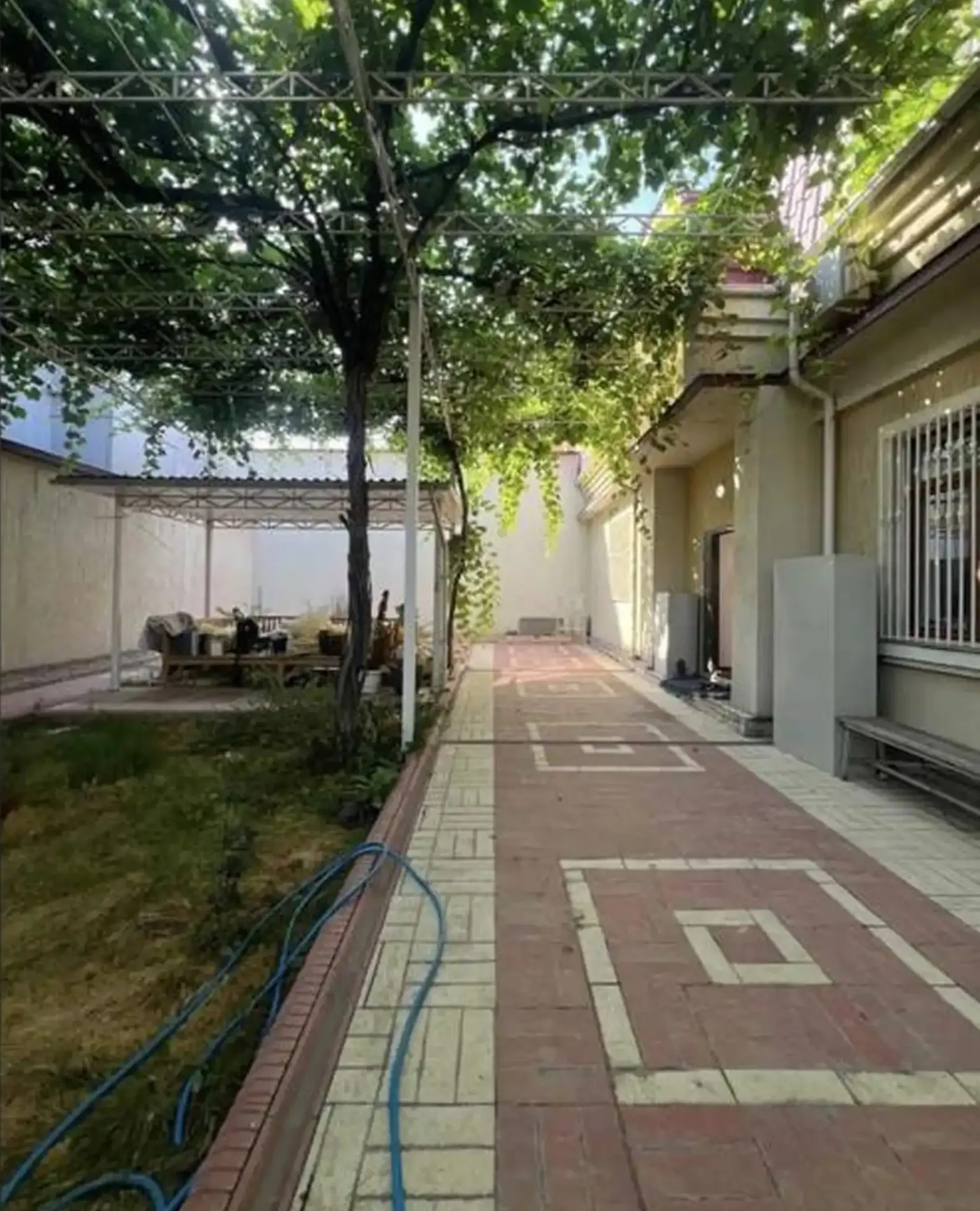 2-этажный, 9 комнатный дом, 450 м², Шохмансур — фото 2