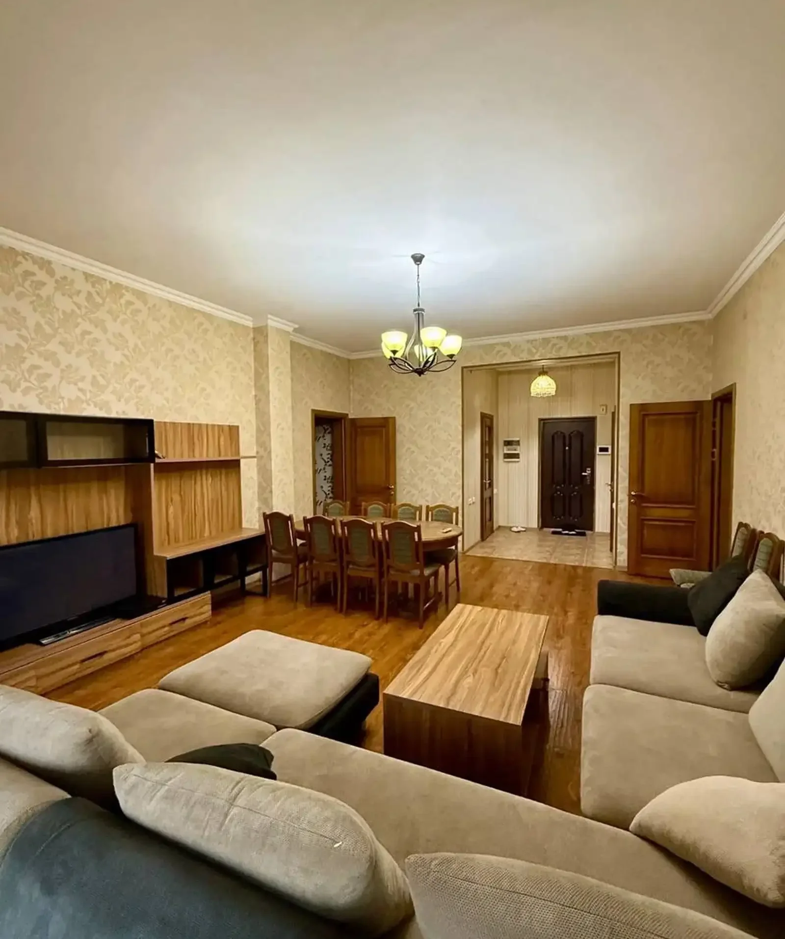3-комн. квартира, 5 этаж, 115 м², Исмоили Сомони — фото 3