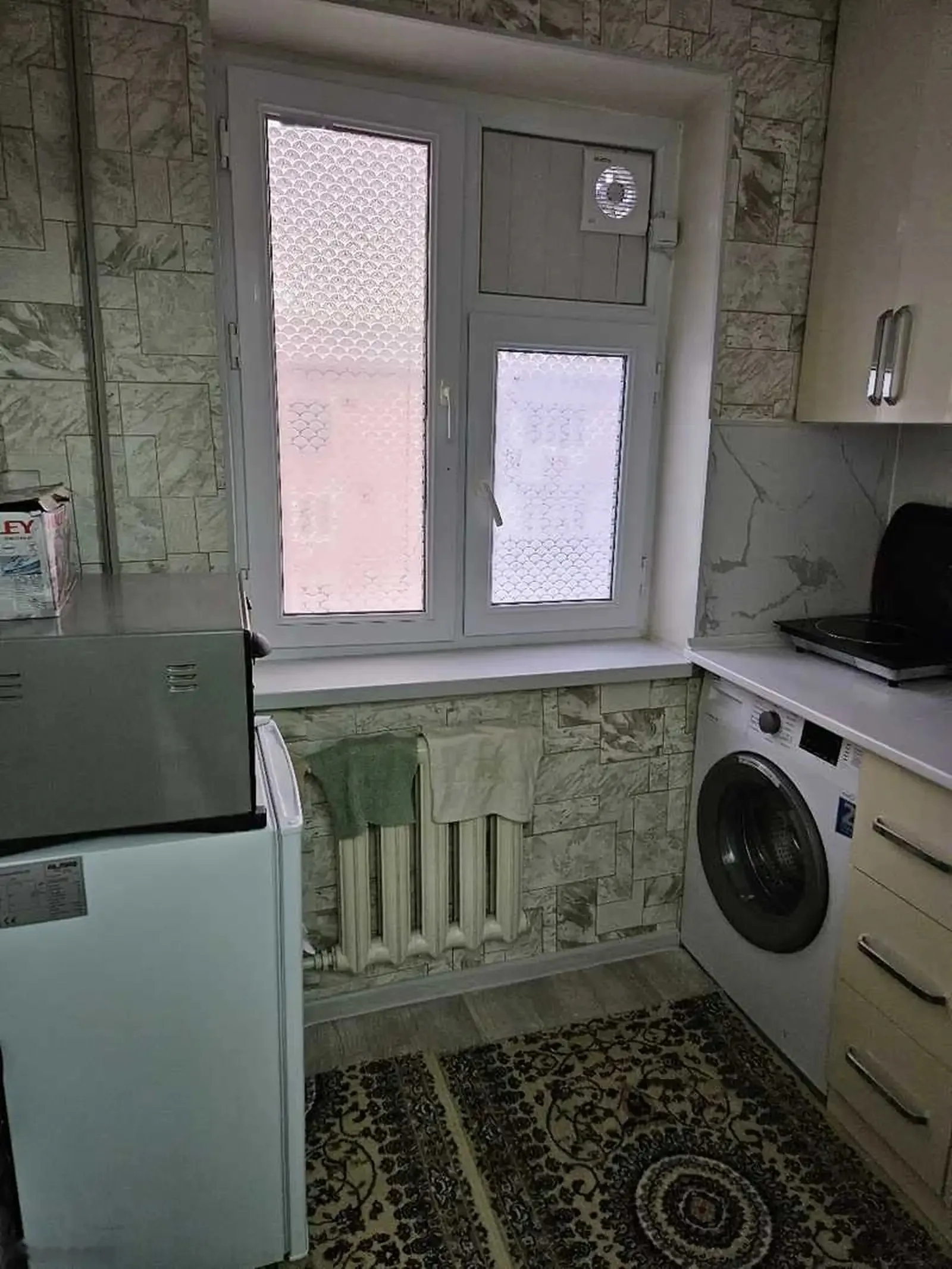 1-комн. квартира, 4 этаж, 30 м², Фирдавси