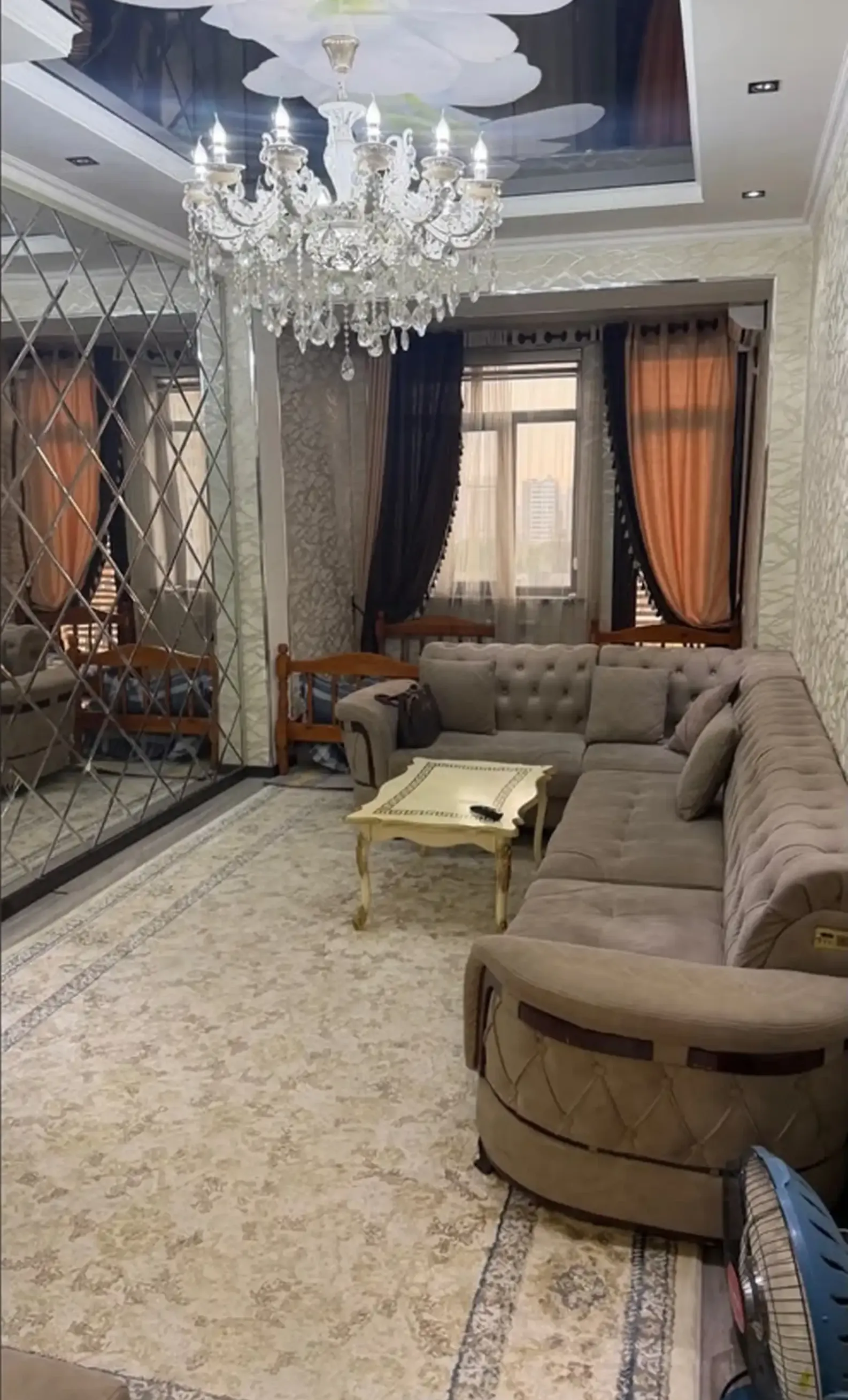 2-комн. квартира, 10 этаж, 56м², И. Сомони — фото 4