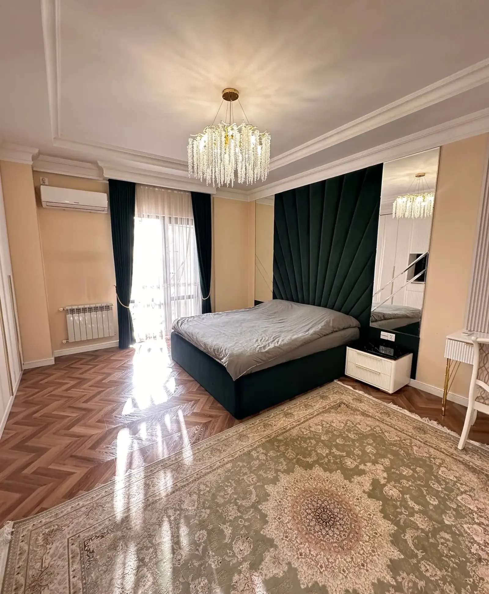 3-комн. квартира, 3 этаж, 102 м², Исмоили Сомони школа 8 (Дом Баракат) — фото 3
