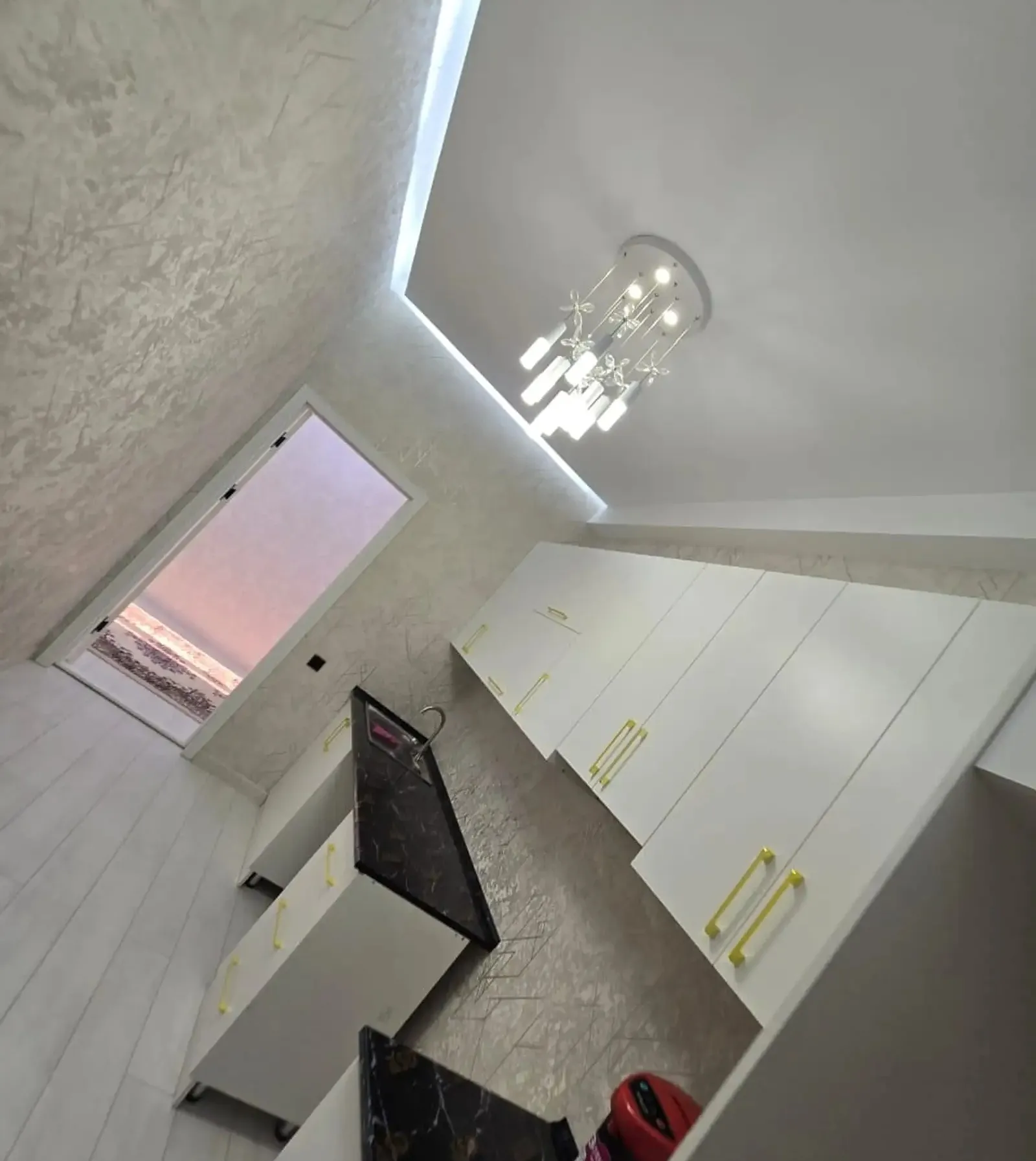 2-комн. квартира, 3 этаж, 58м², 33 мкр — фото 4