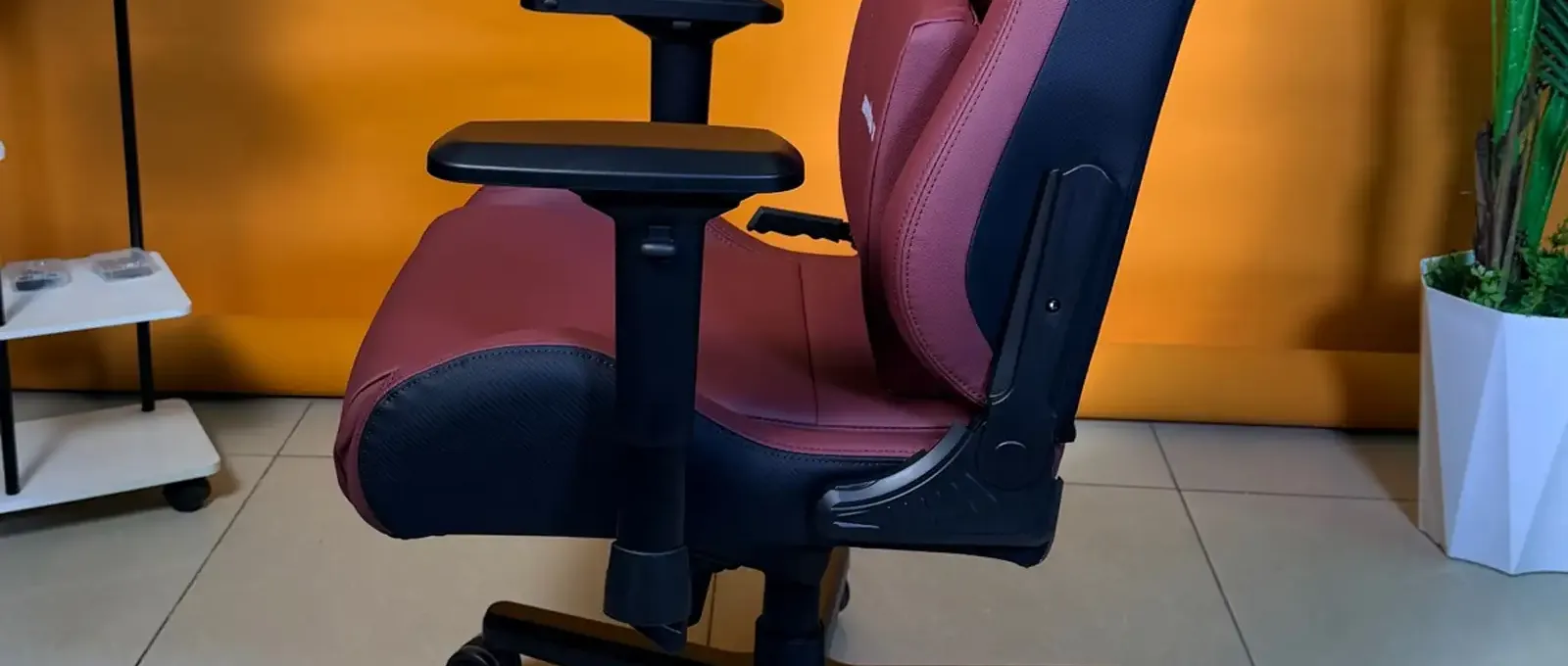 Кресло Anda SeaT