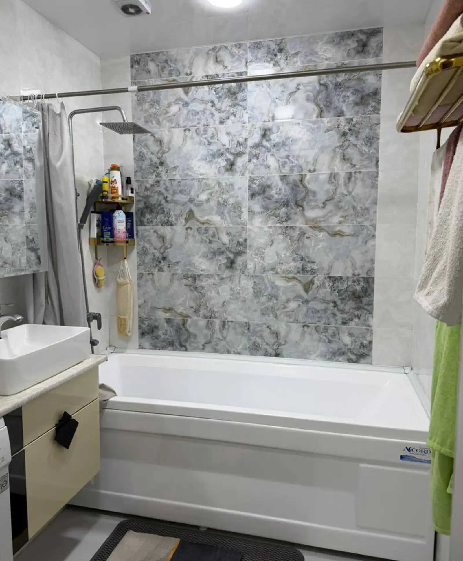 2-комн. квартира, 12 этаж, 61 м², И.Сомони