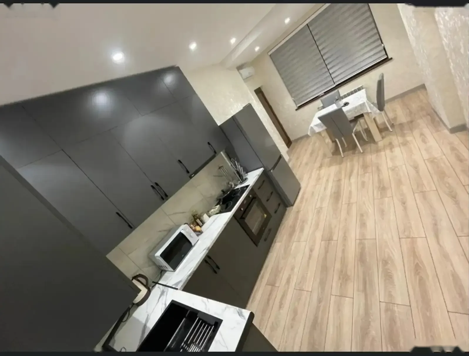 1-комн. квартира, 4 этаж, 76 м², Спартак, Кукольный Театр