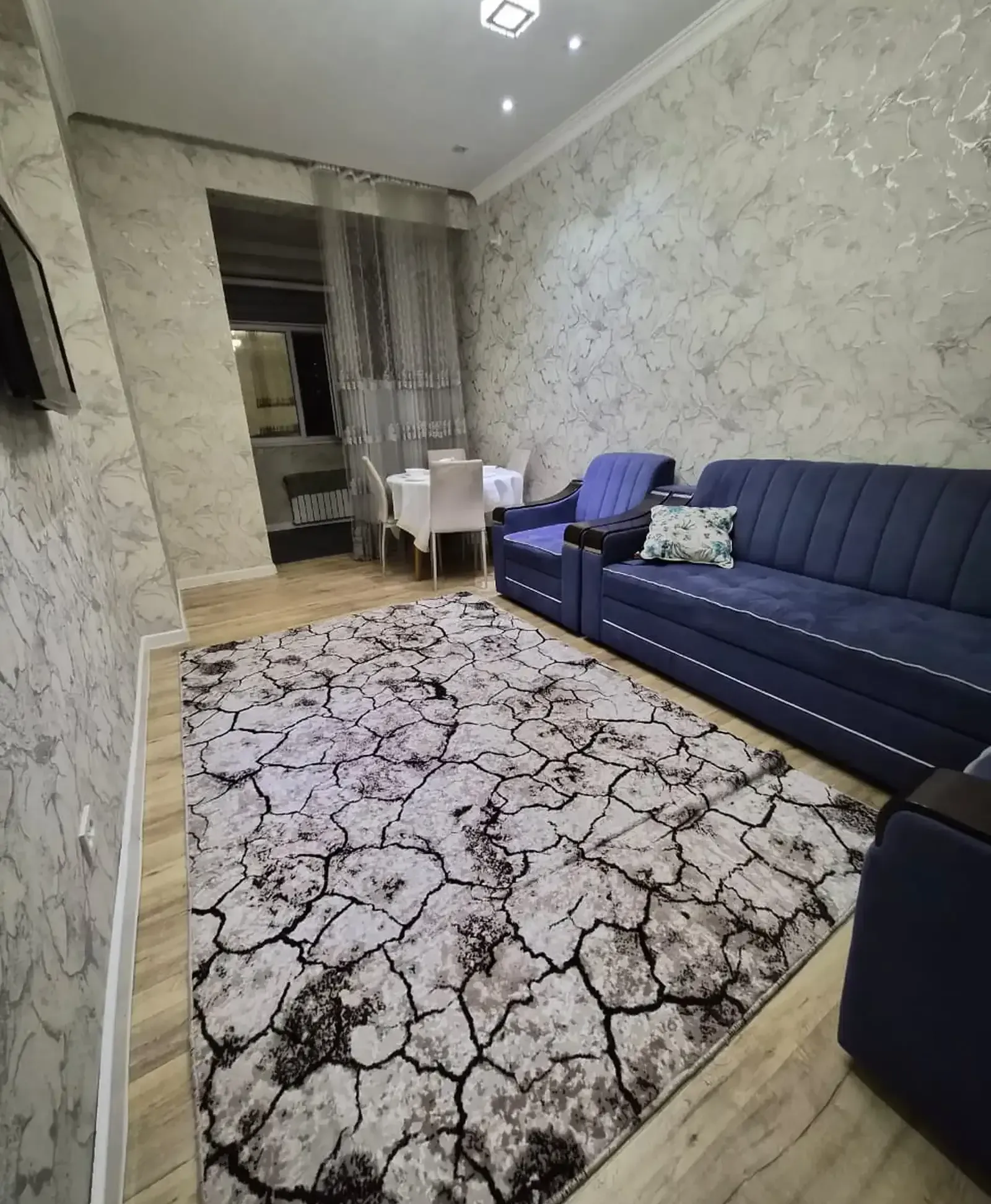 2-комн. квартира, 5 этаж, 58м², Овир/Грандь отель
