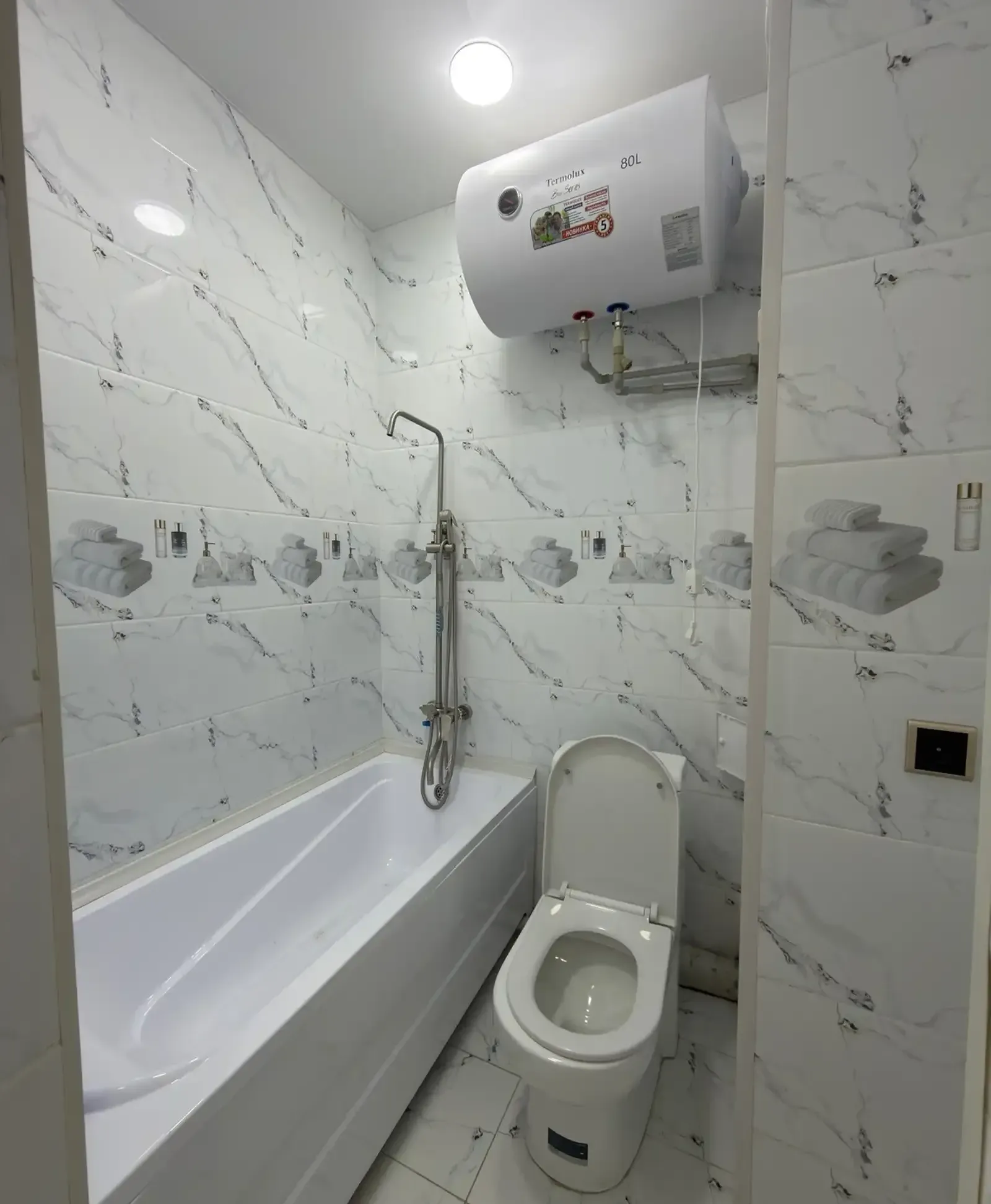 2-комн. квартира, 18 этаж, 60м², Шохмансур, Айни