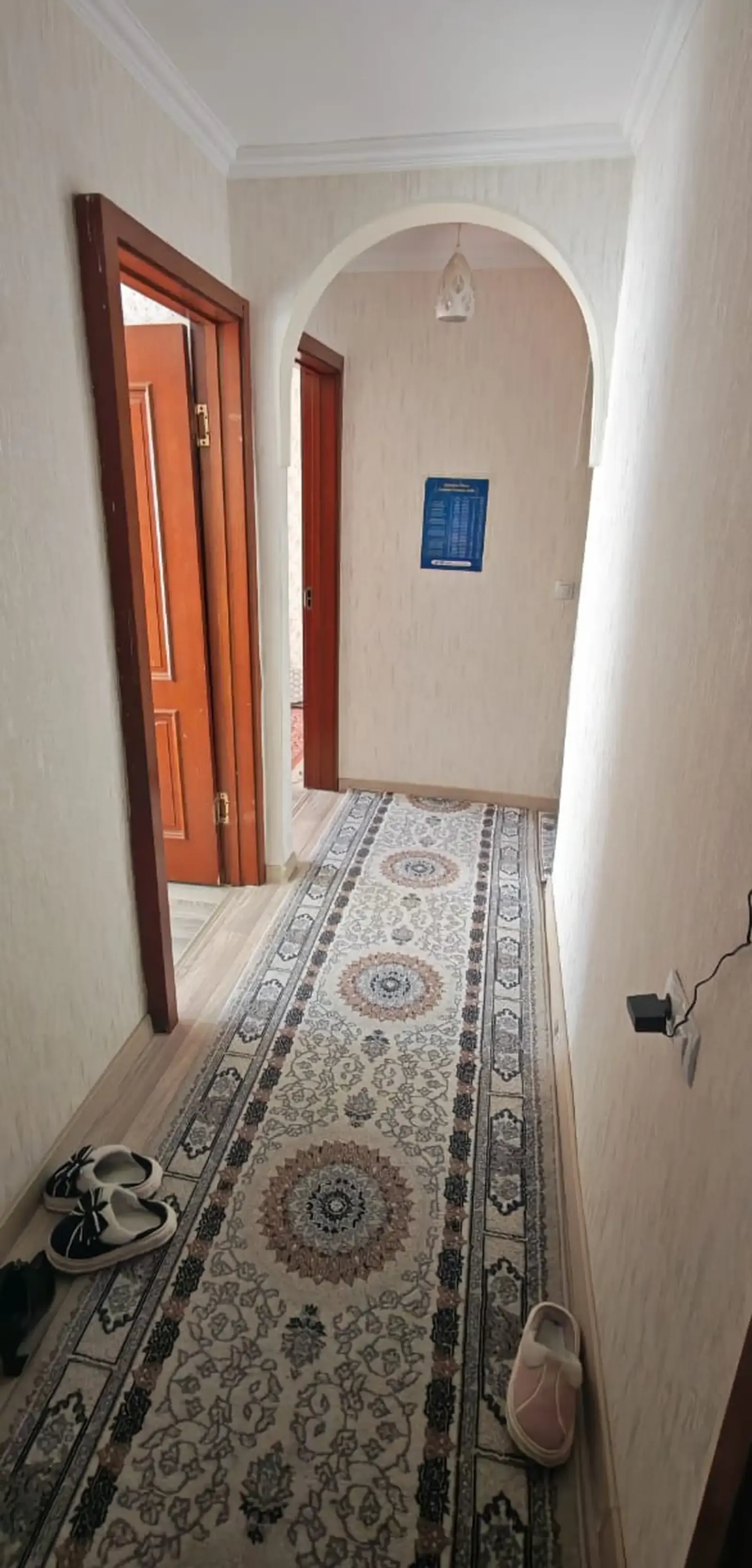 4-комн. квартира, 1 этаж, 80 м², Фирдавси
