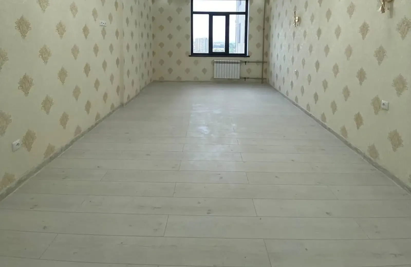 3-комн. квартира, 12 этаж, 99 м², Фирдавси