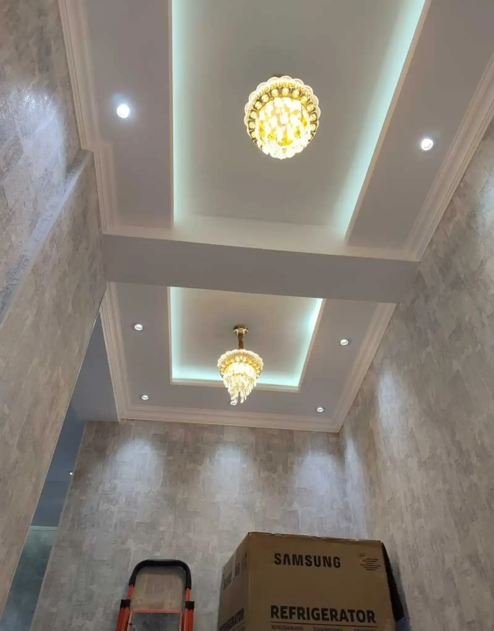 2-комн. квартира, 8 этаж, 69 м², Сино Цирк