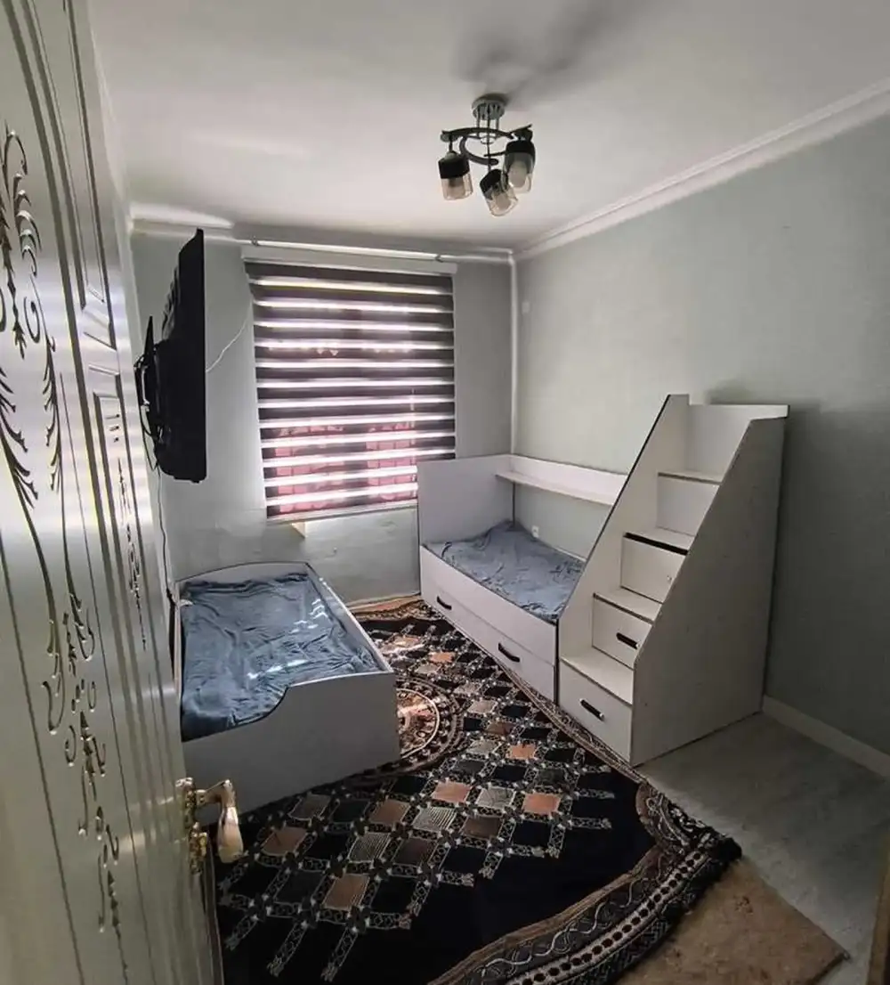 5-комн. квартира, 3 этаж, 90 м², Фирдавси — фото 9