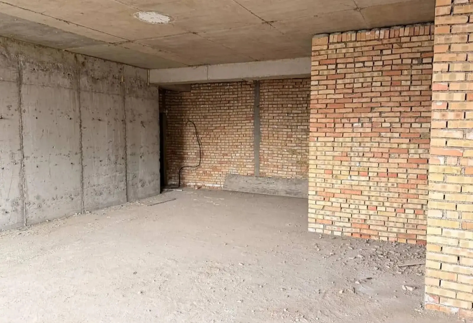 2-комн. квартира, 13 этаж, 65 м², Шохмансур