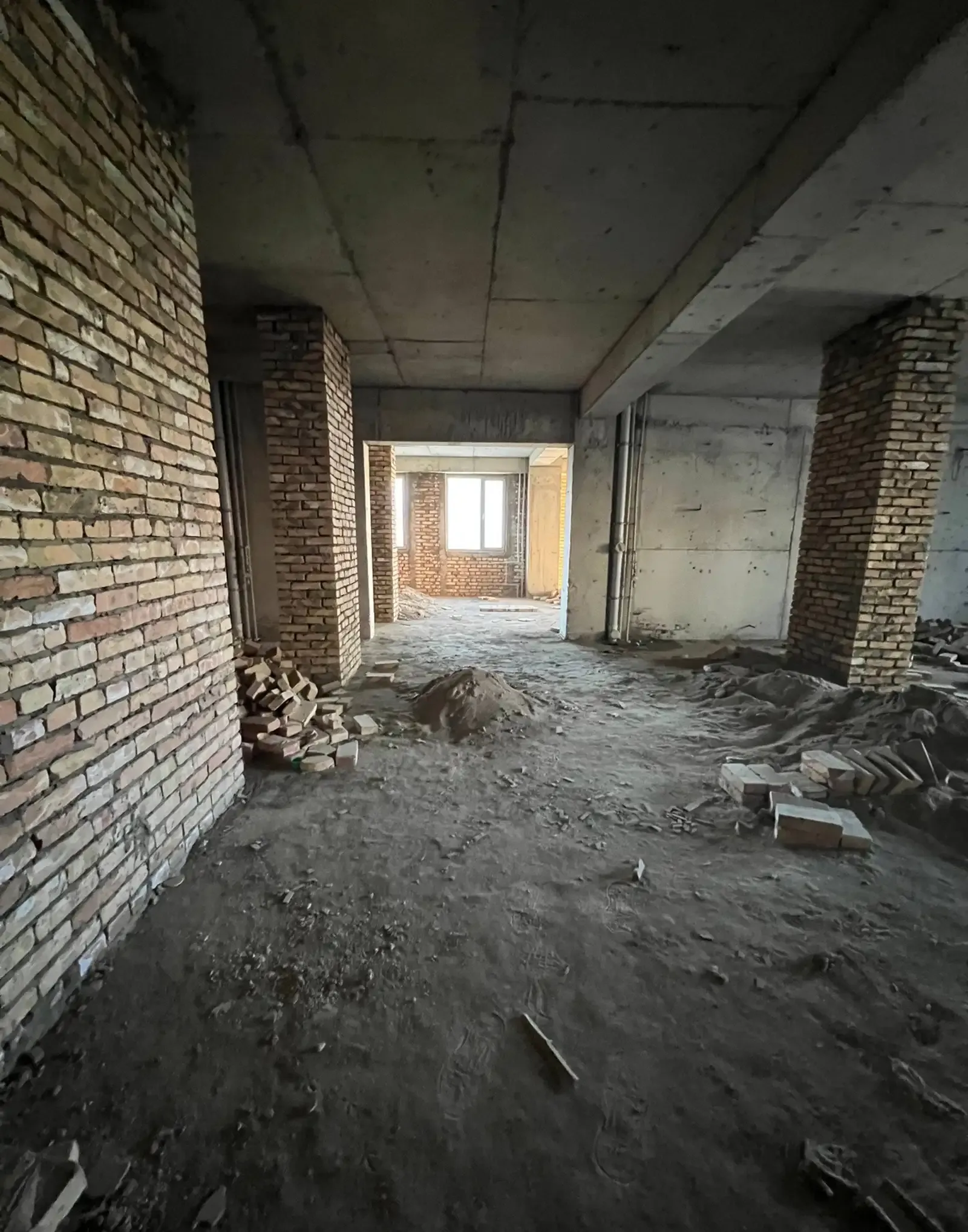 3-комн. квартира, 7 этаж, 134 м², Исмоили Сомони, Шохпалас, ЦУМ