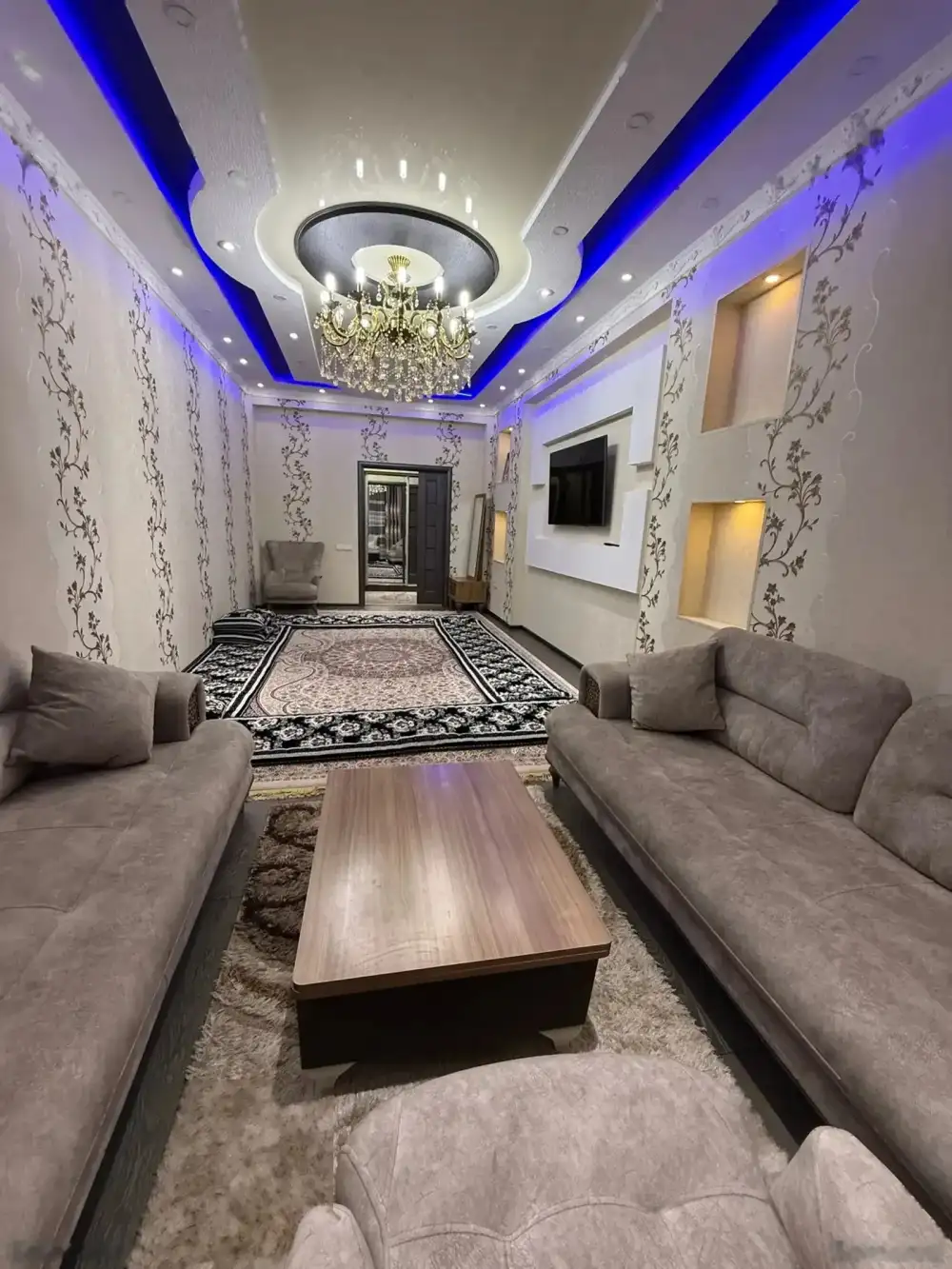 3-комн. квартира, 10 этаж, 90м², Рудаки 179 . дом Ёвар — фото 4