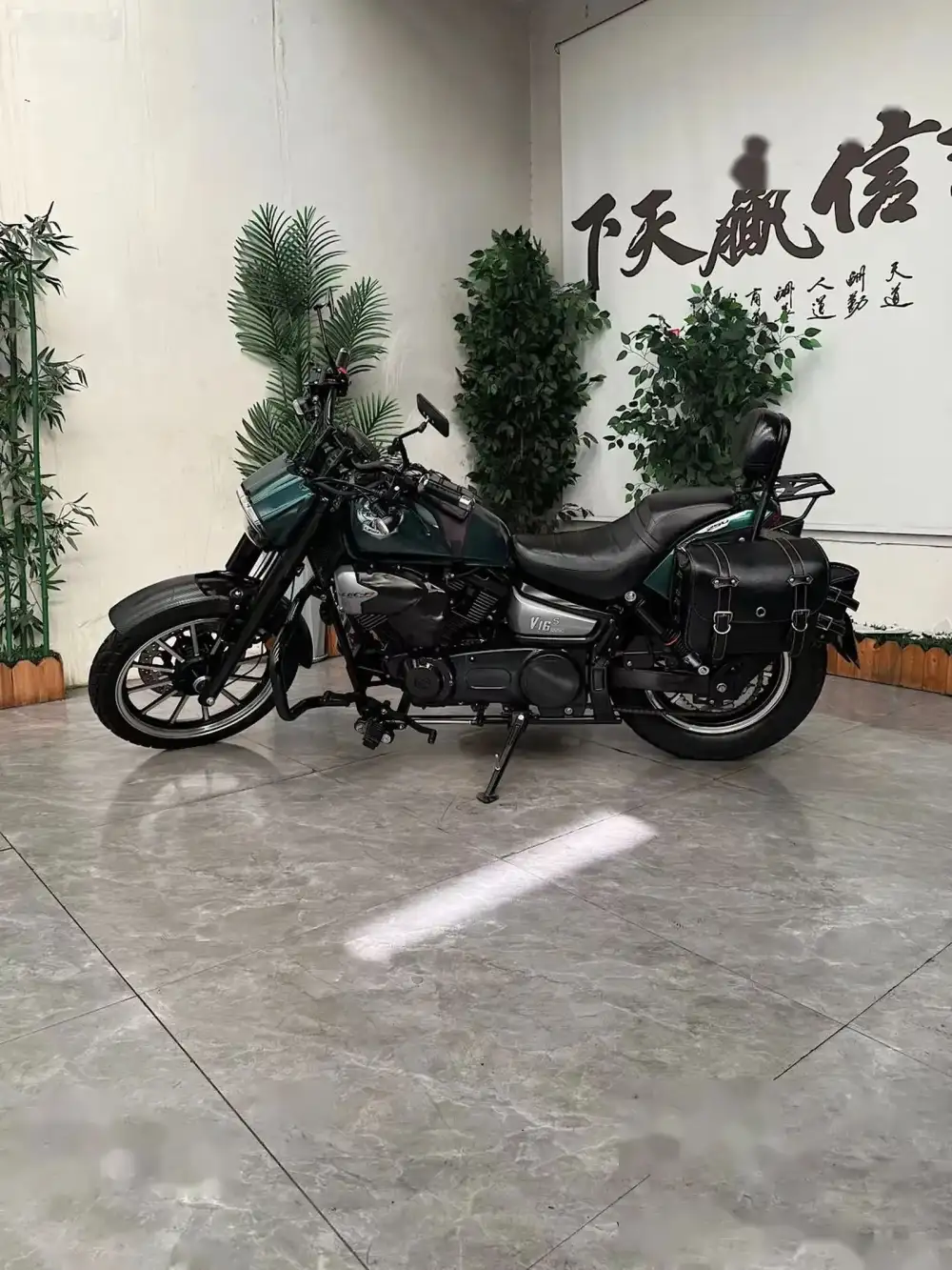 Мотоцикл Lifan v 16 S