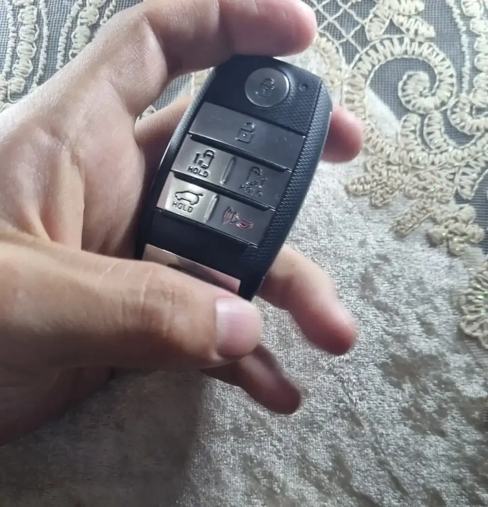 Ключ от Kia Sedona 2015-