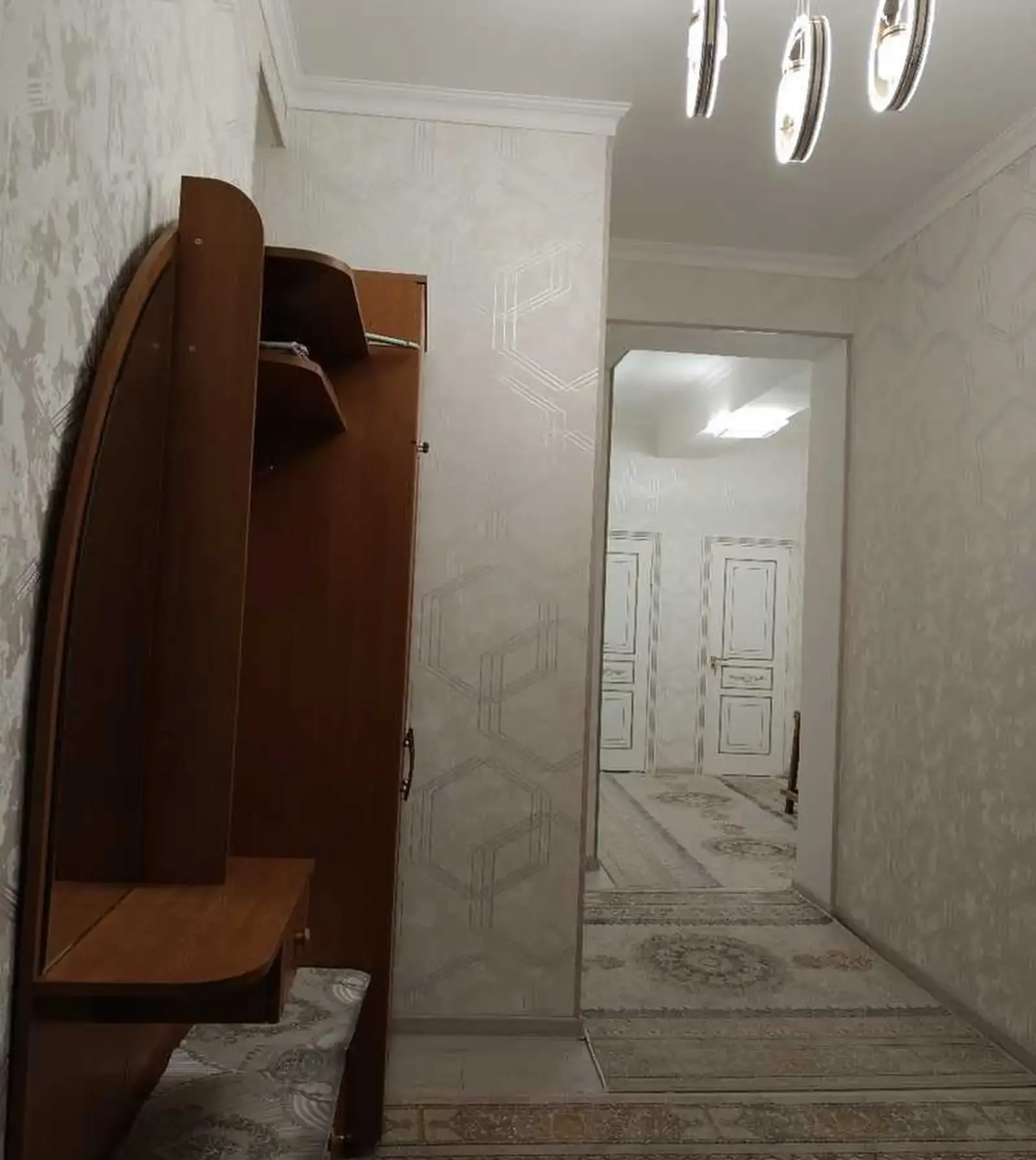 3-комн. квартира, 4 этаж, 103м², 65 мкр