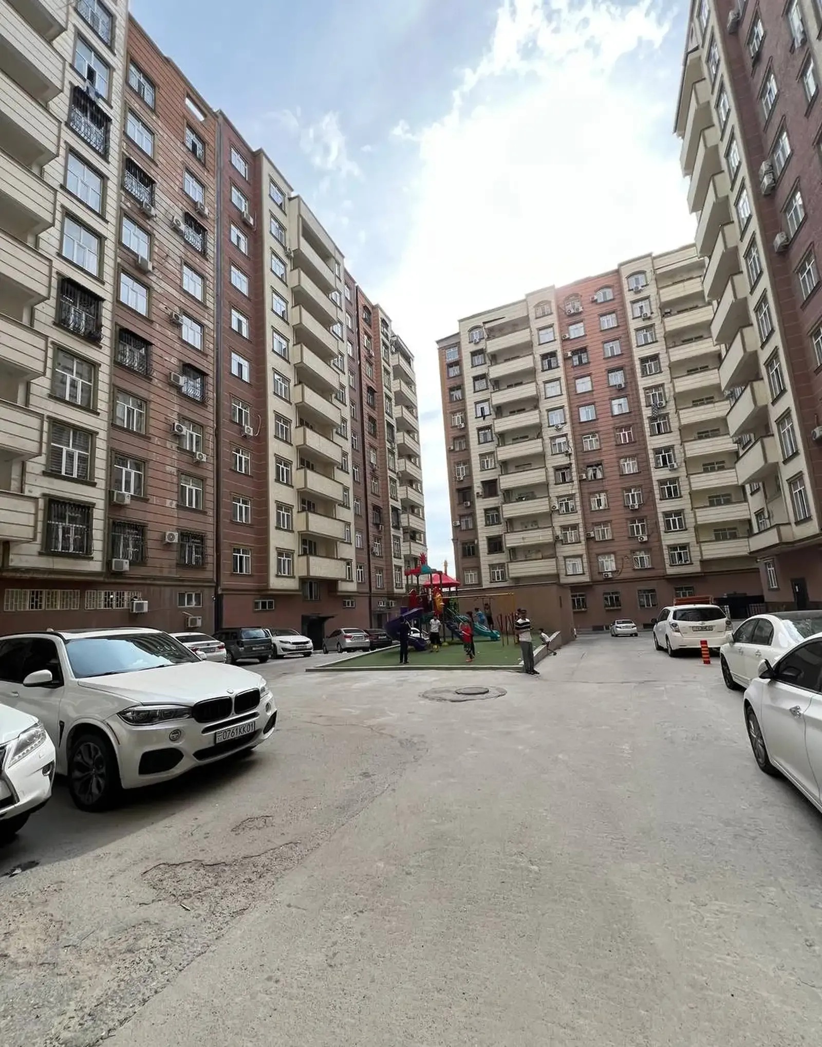 3-комн. квартира, 10 этаж, 74 м², Сино — фото 2