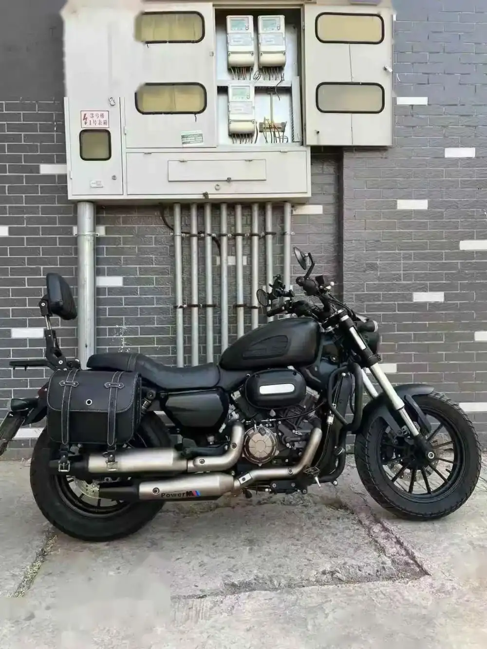 Мотоцикл Harley-Davidson — фото 3