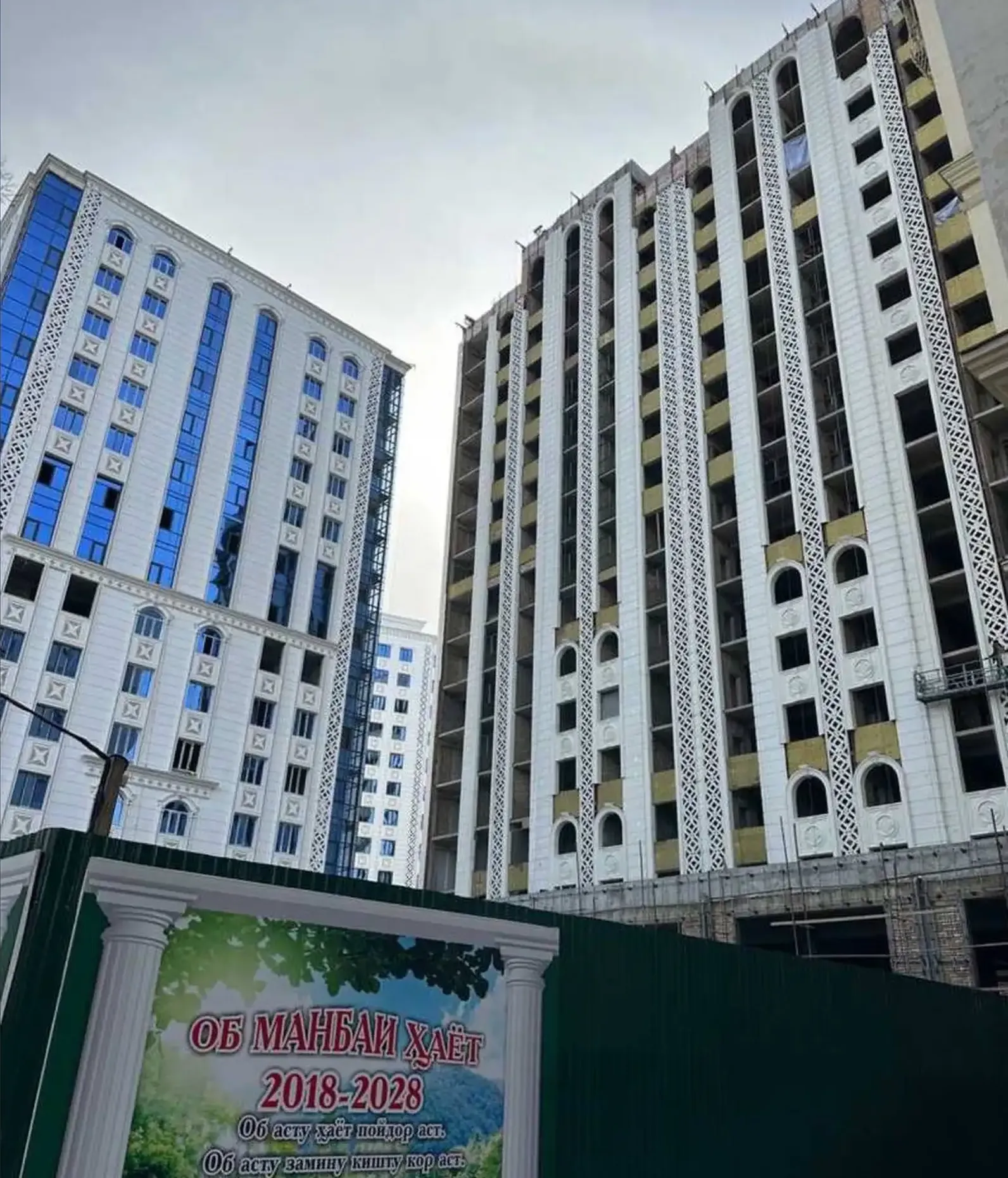 2-комн. квартира, 10 этаж, 82 м², И Сомони — фото 3