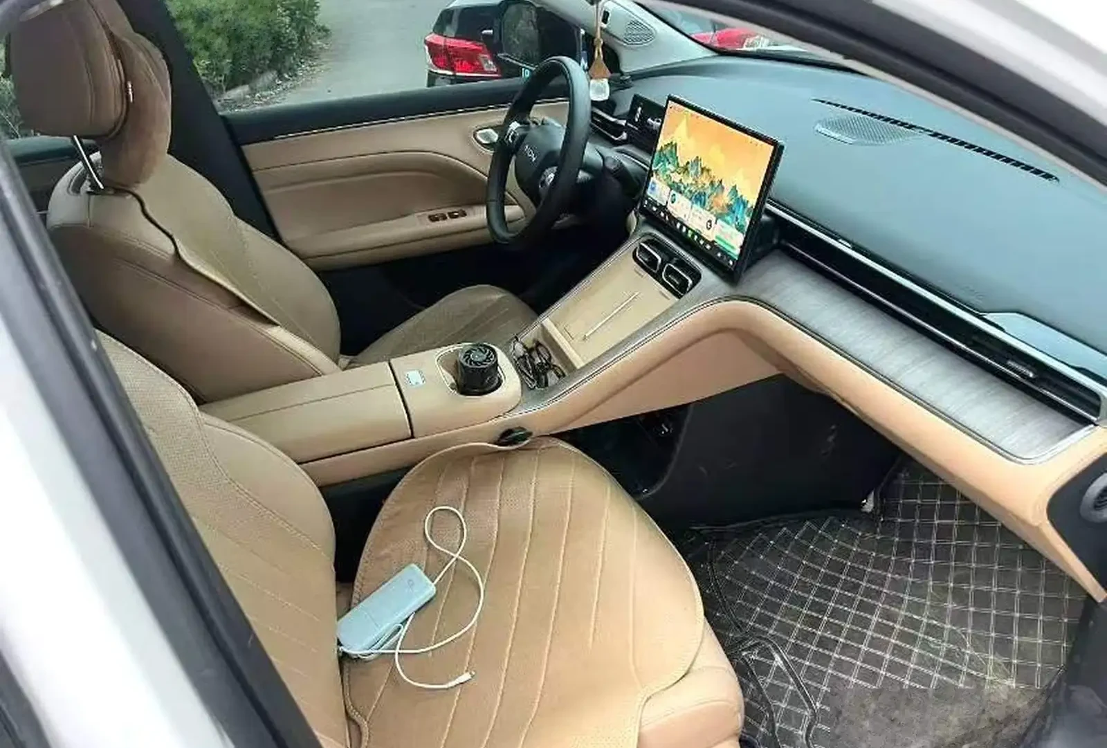 GAC Aion i60, 2025