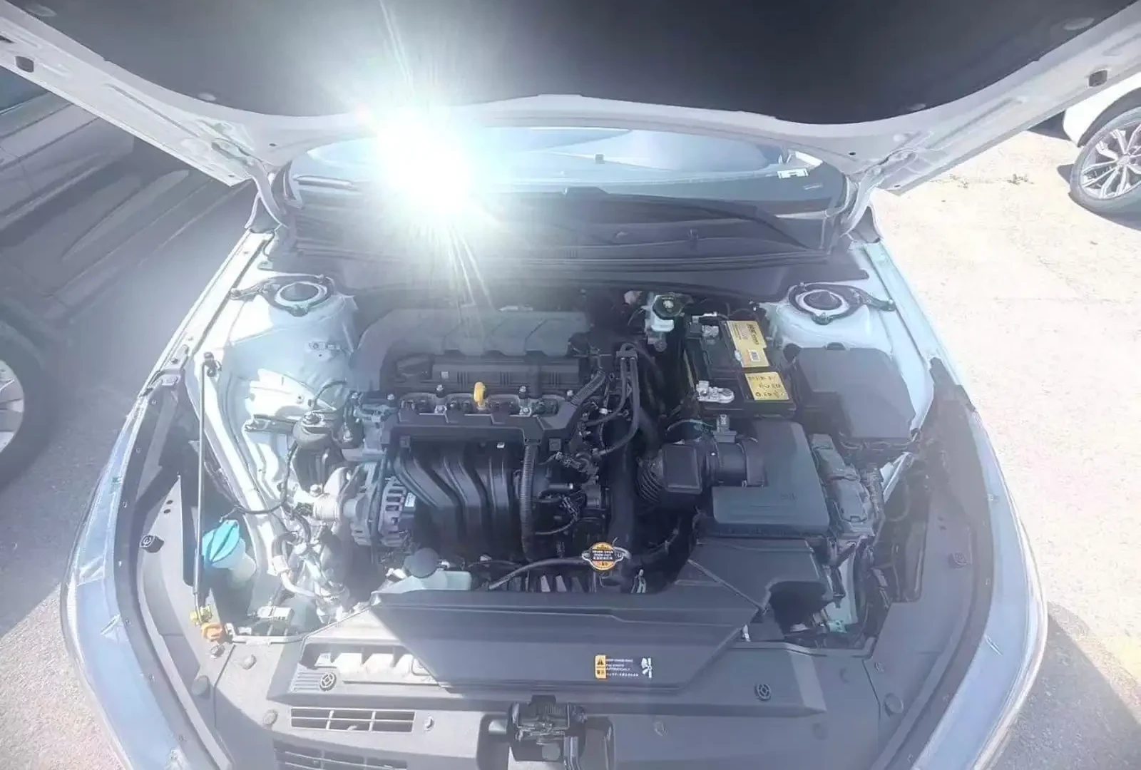 Hyundai Elantra, 2021