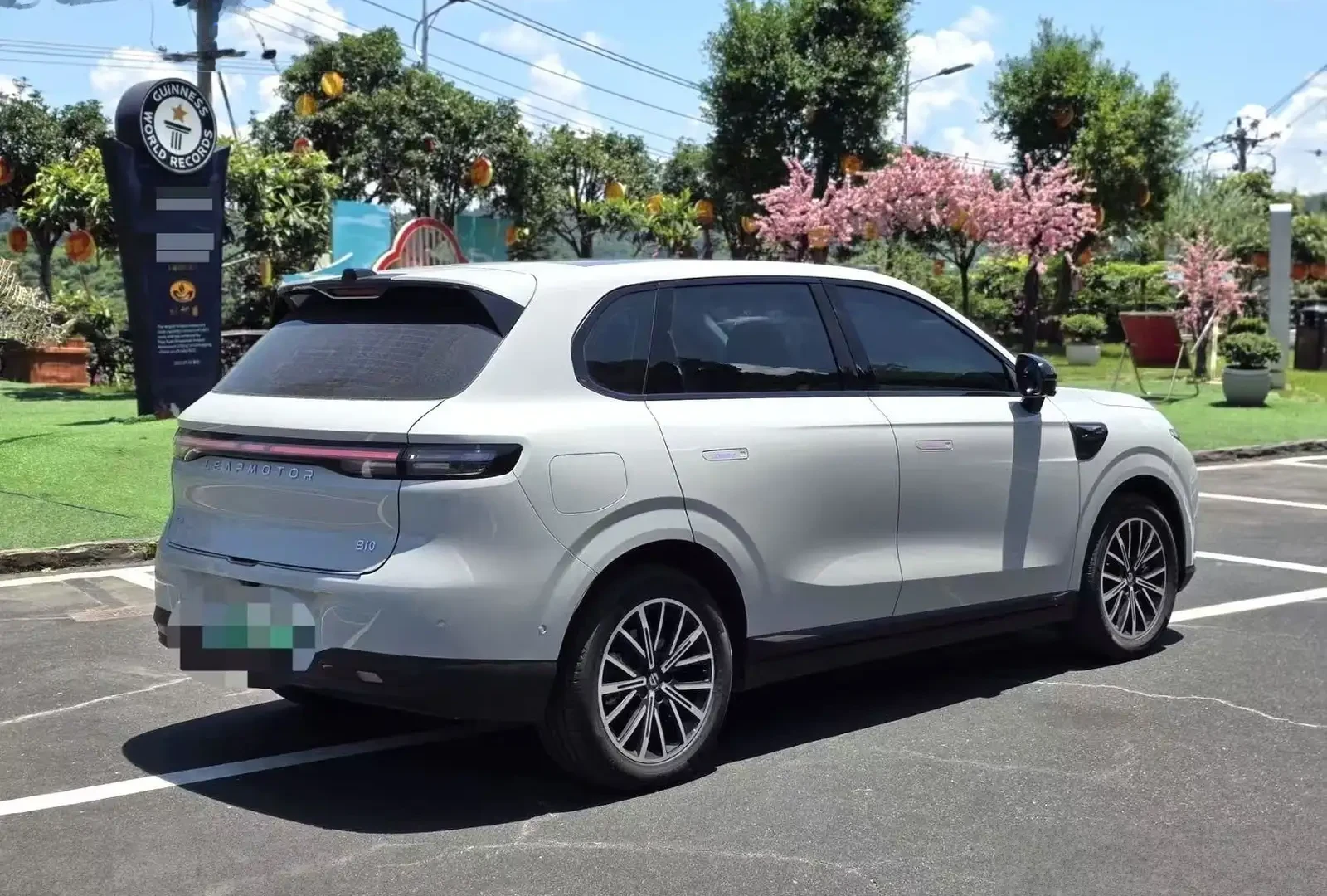 Leapmotor B10, 2025