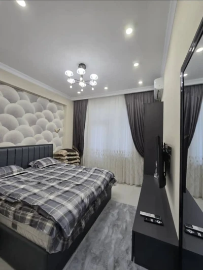 2-комн. квартира, 5 этаж, 72м², 18мкр — миниатюра 2