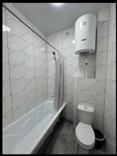 1-комн. квартира, 4 этаж, 50 м², 19мкр — миниатюра 10