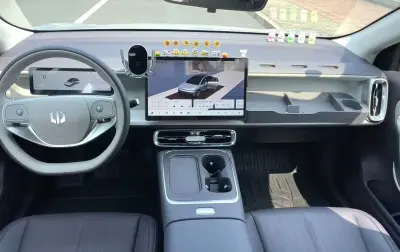 Leapmotor B01, 2025 — миниатюра 1