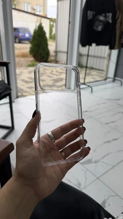 Чехол от iPhone 17