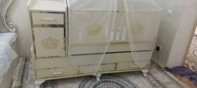 Колыбель с шкафом — миниатюра 1