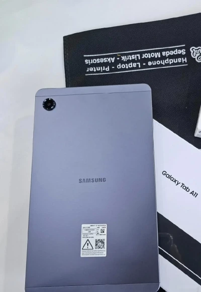 Планшет Samsung Galaxy Tab A11 4/64Gb black — миниатюра 1