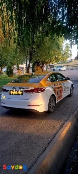 Hyundai Elantra 2018