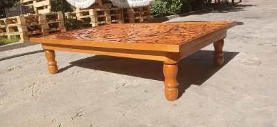 Стол с резьбой — миниатюра 2