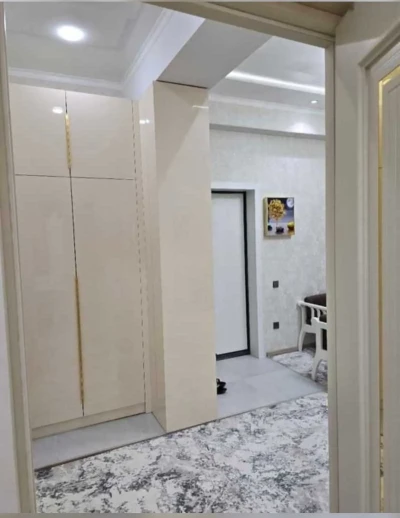 3-комн. квартира, 8 этаж, 120м², 19 мкр