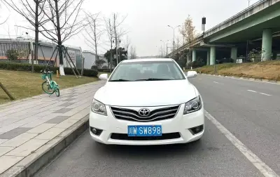 Toyota Camry, 2014 — миниатюра 3