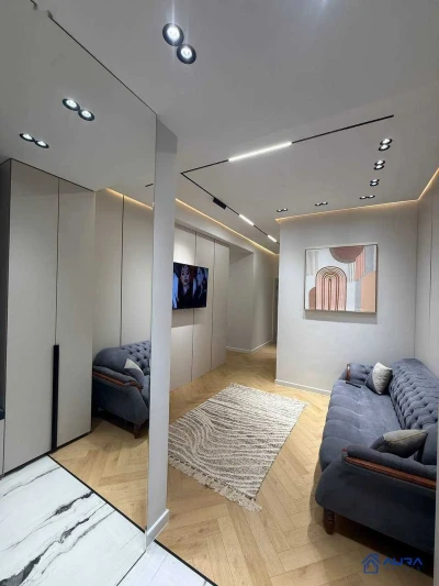 2-комн. квартира, 12 этаж, 82 м², Сино 82