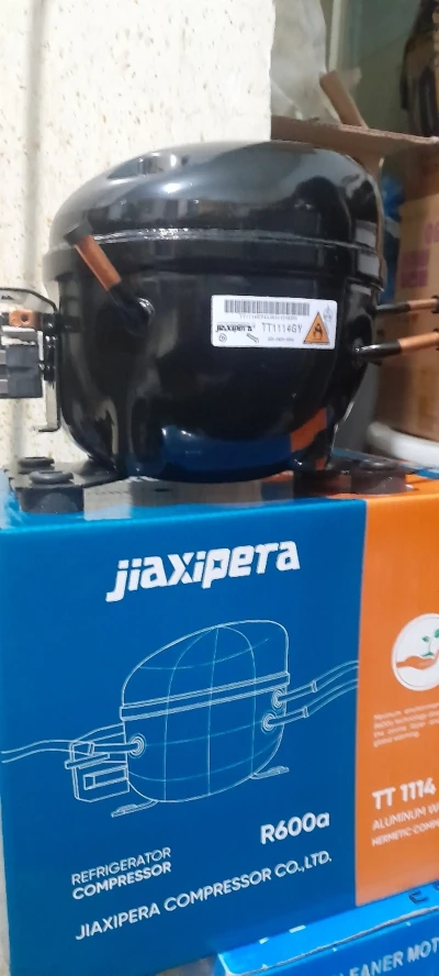 Мотор компрессор для 2х- камерных холодильников R-600А — миниатюра 1