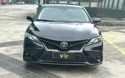 Toyota Camry, 2023 — миниатюра 3