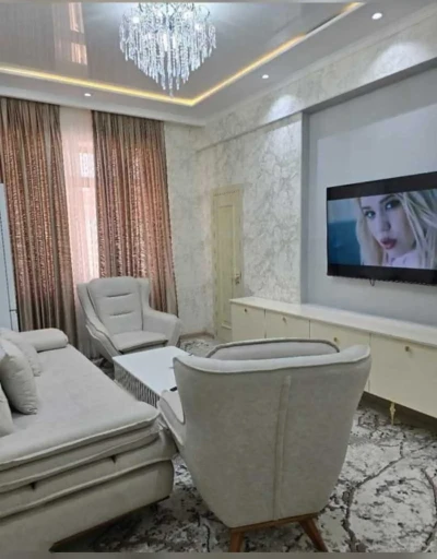 3-комн. квартира, 8 этаж, 120м², 19 мкр